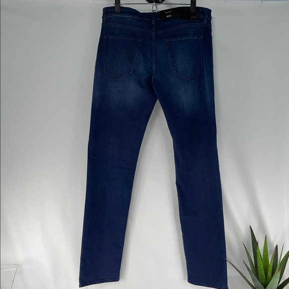 HUGO BOSS 34/34 REGULAR FIT JEANS FTL-12-039 - Picture 4 of 10